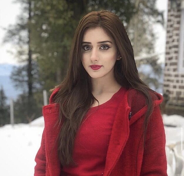 Jannat Mirza Cover
